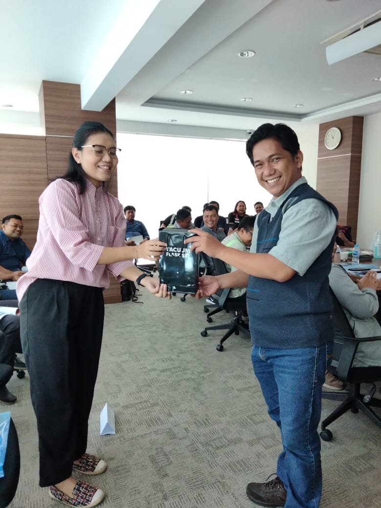 Mengapa Pengajar Berkompeten Penting untuk Kualitas Pelatihan?